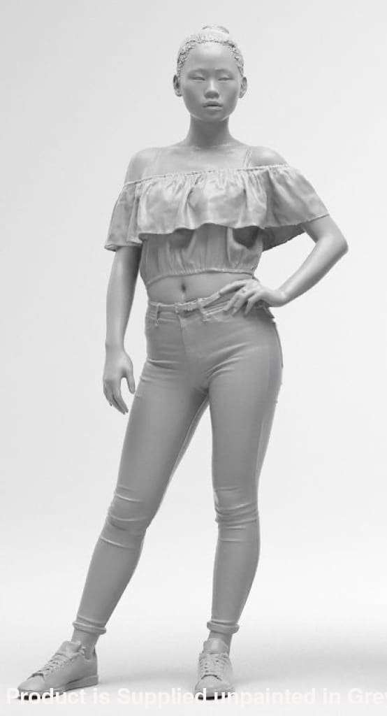 Oriental Female With Frilly Top Figure