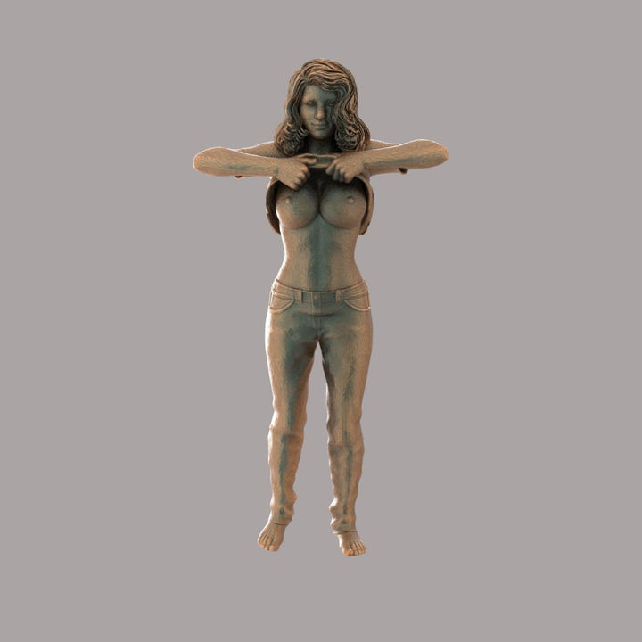 MM713 Girl Lifting Top Off 18 + Figure