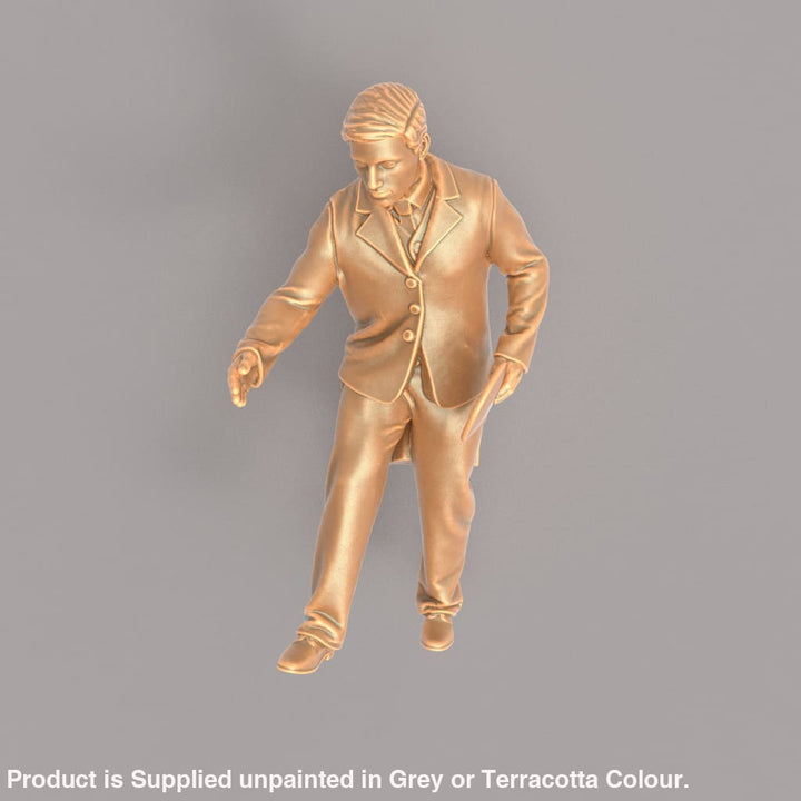 MM930A Edwardian/Victorian Male Waiter Figure