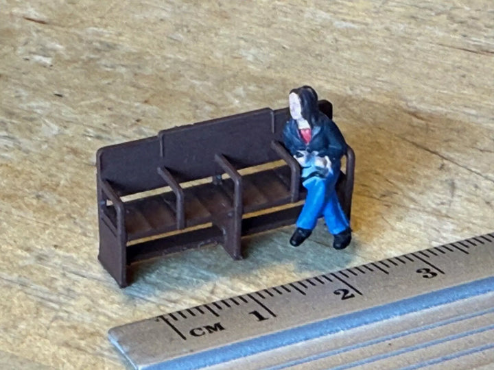 PJD095 Model Railway Waiting Room Wooden Bench