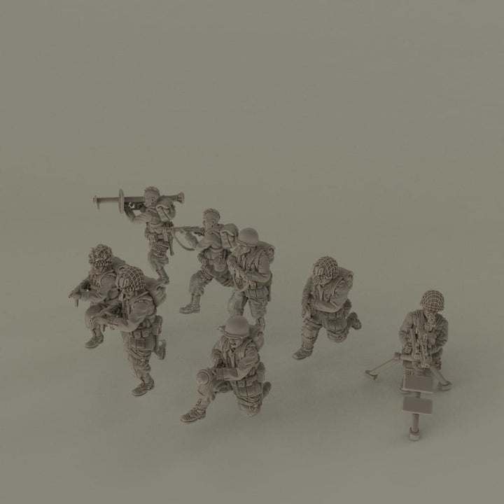 US Airbourne with Captured German Weapons 28mm 1:56 Wargaming Figure